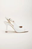Kadı Topuklu Sandalet Ayakkabı Beyaz Cilt Yan Büyük Tokalı