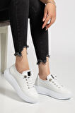 Kadın Casual Spor Ayakkabı Beyaz Elastik Bağcıklı Kalın Taban