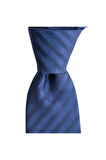 Lacivert çizgili 7,5 cm genişliğinde ipek kravat
