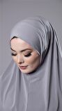 Gri Pratik Hazır Geçmeli Tesettür Eşarp Sandy Kumaş Düz Hijab 2308_15