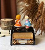 Radyo Görünümlü Öpüşen Çift Müzik Kutusu