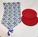 ÇİNİ DESENLİ DİJİTAL BASKI RUNNER VE 2Lİ KIRMIZI SUPLA TAKIMI