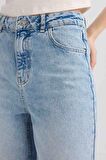 DeFacto 90's Wide Leg Yüksek Bel Uzun Jean Yıkamalı Pantolon E4269AX25SPNM39