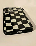 İPHONE 15 PRO MAX UYUMLU DAMA DESENLİ SİLİKON KILIF