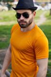 Sarı Hardal Basic Rahat İnce Petek Kumaş Spor Erkek Tshirt 22ETSHPORT