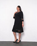 Büyük Beden Tül Ve Sim Detaylı 3/4 Kol Midi Boy Abiye Elbise