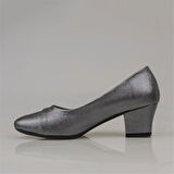 Trend Adımlar Gümüş Kesik Burun Özel Üretim Kadın Klasik Ayakkabı