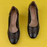 Trend Adımlar Siyah Şeffaf Parlak Kadın Klasik Ayakkabı