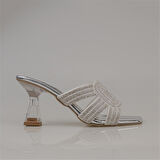 Trend Adımlar Beyaz Taş İşlemeli Şeffaf Topuk Kadın Klasik Terlik