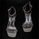 Trend Adımlar Beyaz Şeffaf Tek Bant Taşlı Kız Çocuk Klasik Ayakkabı