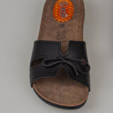 Trend Adımlar Siyah Kadın Jel Tabanlı Düz Fiyonklu Terlik 11-367