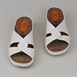 Trend Adımlar Beyaz Kadın Hafif Dolgu Jelli Terlik 09-098