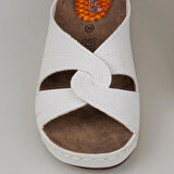 Trend Adımlar Beyaz Kadın Hafif Dolgu Jelli Terlik 09-098