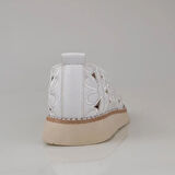 Trend Adımlar Beyaz Hasır Burunlu Kadın Delikli Yazlık Babet