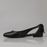 Trend Adımlar Siyah Yandan Açık Arkadan Püsküllü Düz Kadın Babet