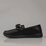 Trend Adımlar Siyah Fiyonk Detaylı Kadın Loafer Ayakkabı