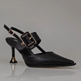 Trend Adımlar Siyah Suni Deri Kemerli Kadın Klasik Ayakkabı