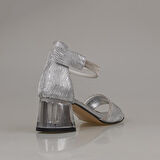 Trend Adımlar Gümüş Taş İşleme Saten Cırtlı Kız Çocuk Klasik Ayakkabı