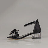 Trend Adımlar Siyah Kısa Topuklu Kemerli Kız Çocuk Klasik Ayakkabı