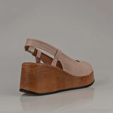 Trend Adımlar Vizon Kalın Hafif Dolgu Topuk Kadın Sandalet