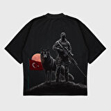 Oversize 'Güç' Baskılı T-Shırt