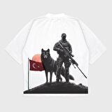 Oversize 'Güç' Baskılı T-Shırt