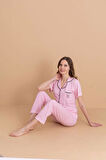 Pijamerry Viskon Kumaş Gömlek Yaka Kısa Kollu İnce Pembe Çizgili Pijama Takımı