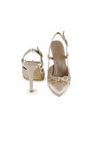 Loretta Bej Metal Fiyonk Detaylı Topuklu Ayakkabı