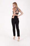  Paçaları Dikişsiz ve Yüksek Belli Cepli Astarsız Kadın Kot Pantolon Mom Fit Jean Siyah Denim