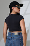 Bisiklet Yaka Kompakt Penye Esnek Kumaş Crop T-Shirt 21750 FÜME