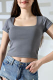 Kare Yaka Likralı Ribana Kumaş Kadın T-Shirt 21804 BOYALI GRİ