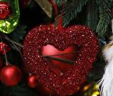 Yılbaşı Süsü Pullu Kalp Kırmızı 15 cm