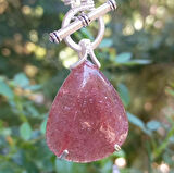 2388 Çilek Kuvars el yapımı kolye