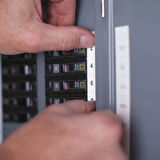 DYMO RhinoPRO 18482 Beyaz/Siyah Sabit Polyester Şerit 9 mm x 5,5 mt