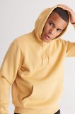 Erkek Hardal Standart Fit Içi Polarlı 3 Iplik Kapüşonlu Kanguru Cepli Pamuklu Sweatshirt