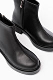 02-3033 Siyah Fermuarlı Günlük Kadın Bot 