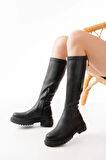 Siyah Fermuarlı Günlük Kadın Çizme82-229Kadın çizme