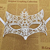 Beyaz Renk Dantel Kesim Balo Maskesi 7 No 