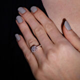 0.35 Karat Pırlanta Fantezi Kolu Taşlı  Soleil Yüzük