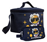 Cennec Erkek Çocuk Astronot Ayıcık Desenli Lacivert Beyaz Beslenme Çantası ve Kalemlik Seti