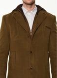 Dewberry Erkek Palto Camel PLT8371 | Günlük Dış Giyim ve Şehir Stili, Kazak ve Gömlek Üzerine Katmanlı Kullanım, Jean ve Kumaş Pantolon Kombinleri, Ofis, Hafta Sonu ve Akşam Buluşmaları, Seyahat ve Mevsim Geçişi Gardırobu, Günlük Stil, Şehir Giyimi
