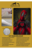 Kaymaz Taban Makinada Yıkanabilir Dijital Baskı Deadpool Desenli Genç ve Çocuk Odası Halısı Dot Taban Hal
