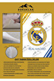 Kaymaz Taban Makinada Yıkanabilir Dijital Baskı Real Madrid Desenli Genç Odası Halısı Dot Taban Halı