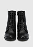 Siyah Deri Kadın Bot