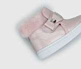 Pembe Kız Çocuk Bot