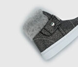 Siyah Kız Çocuk Bot