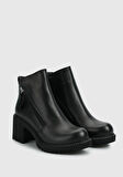 Siyah Deri Kadın Bot
