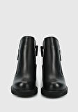 Siyah Deri Kadın Bot