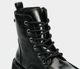 Siyah Kadın Bot
