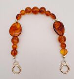 38 cm Yaylı Halkalı Kehribar İncili Akrilik Zincir Light Gold Metalli